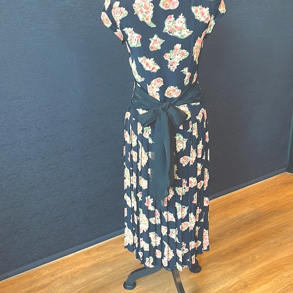 Like New Donna Rico Size 2 Dress - Picture 4 of 5